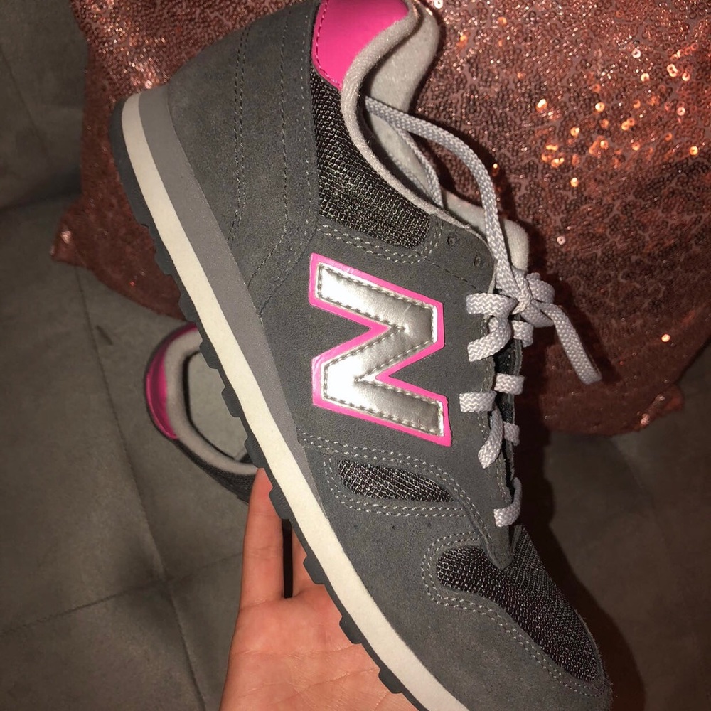 New balance sneakers